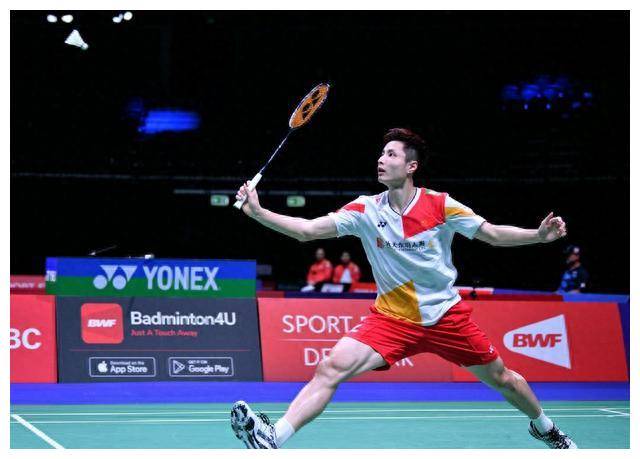 评选更加公 评选更加公