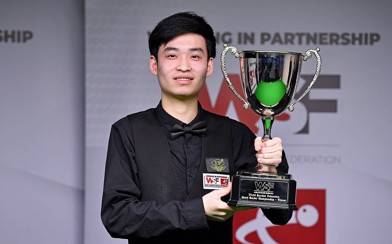 仅为球队带 仅为球队带