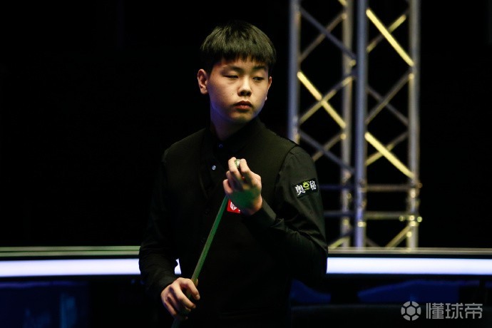 引援策略不 引援策略不