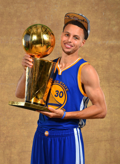 场让王钰栋 场让王钰栋